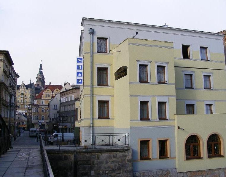 Przy Zelaznym Moscie